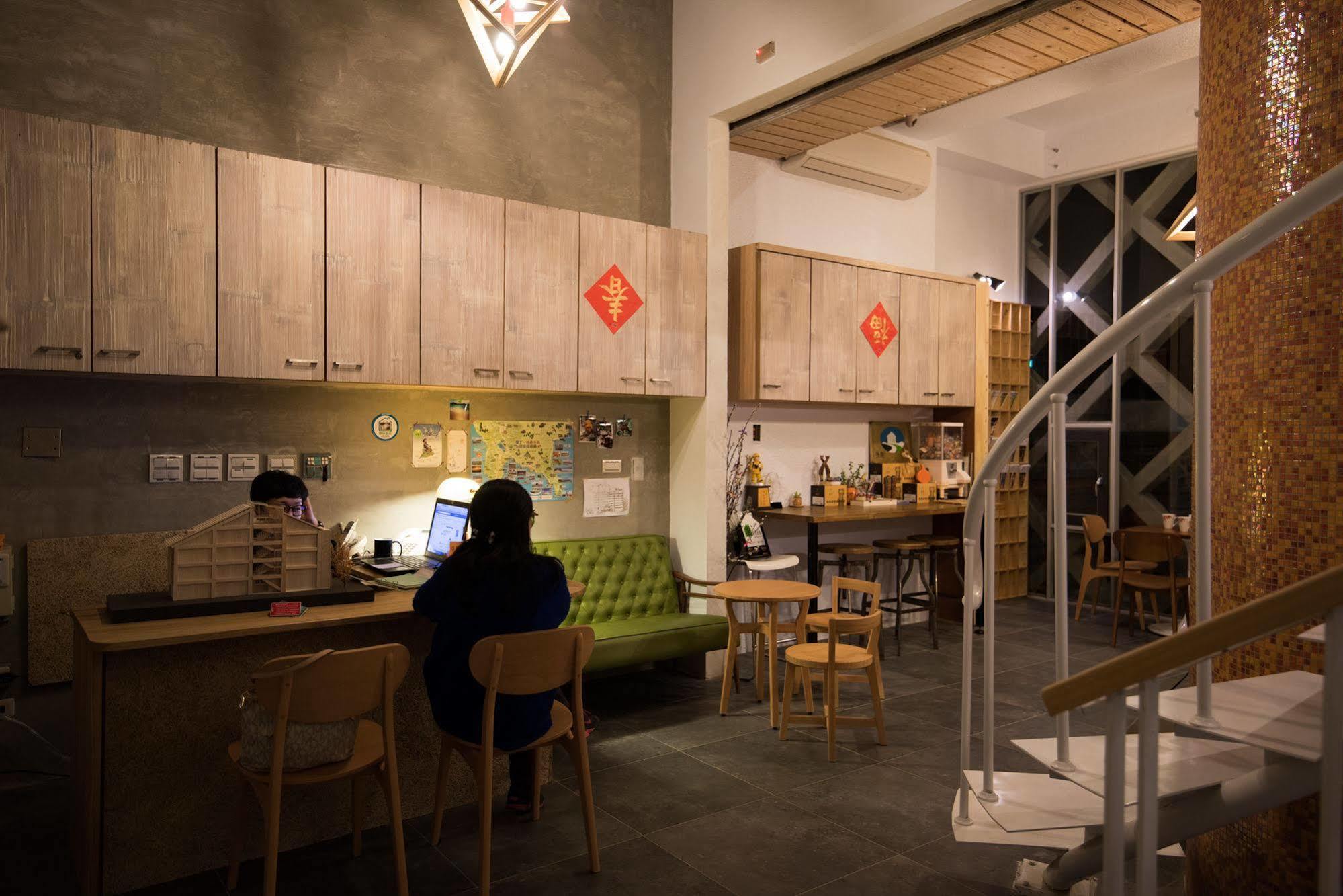 Orange Moon Inn Kenting-Nationalpark Exterior foto